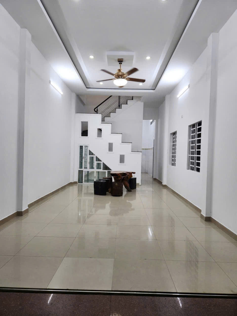Bán nhà 3 tầng đường Mộc Bài 7, gần ĐHSP