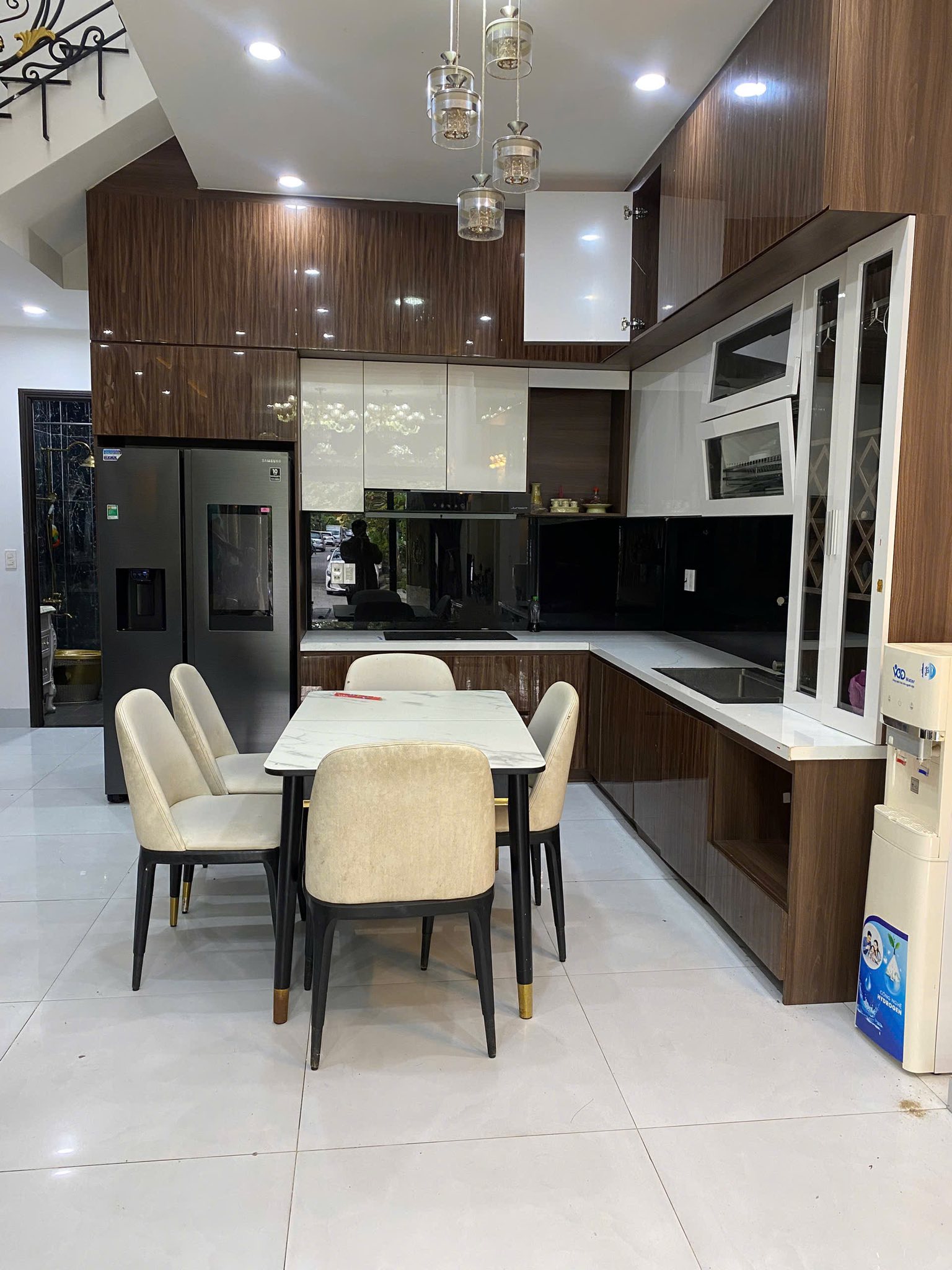Bán nhà 2 tầng đường ĐỒNG XOÀI - đường rộng 10,5m trục kinh doanh
