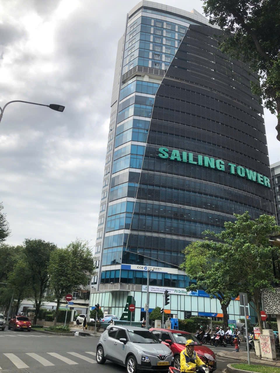 BÁN SIÊU PHẨM TRUNG TÂM SÀI GÒN – TOÀ NHÀ SAILING TOWER – VIEW TRỰC DIỆN NHÀ THỜ ĐỨC BÀ – 97.5m² – 21TỶ