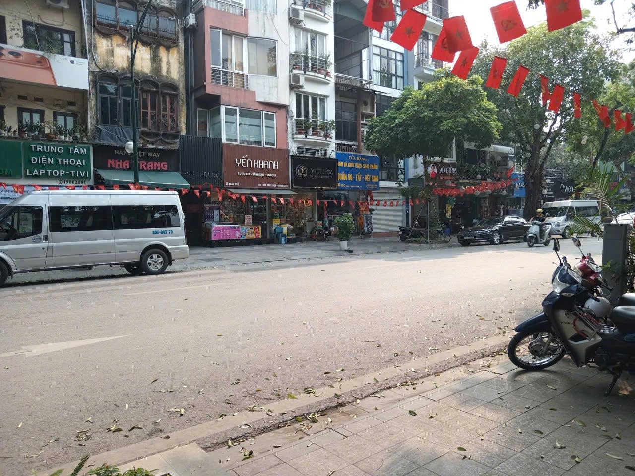 HIẾM CÓ KHÓ TÌM – LÔ GÓC PHỐ TRẦN PHÚ – CÁCH PHỐ VÀI BƯỚC CHÂN