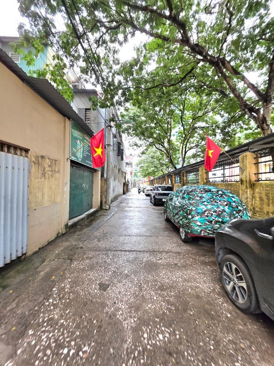 ĐẤT CẦU DIỄN - ÔTÔ - PHÂN LÔ - DÂN CHÍ CAO
