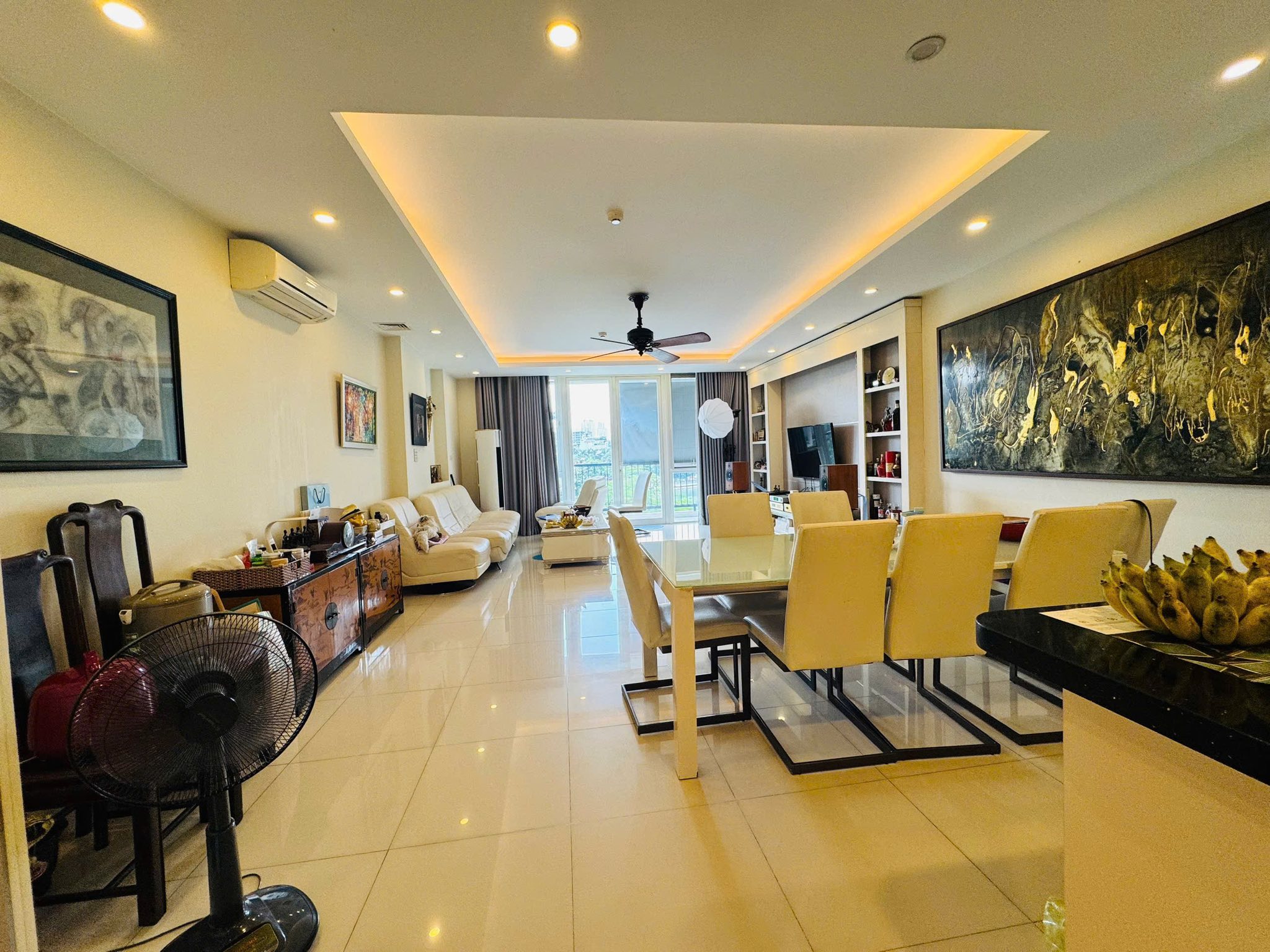 (Chính chủ) bán gấp căn nhà cực hiếm trên phố Hàng Vôi – mặt tiền rộng 5.5m2 – nhà xây 5 tầng, 70m2, 63.5 tỉ