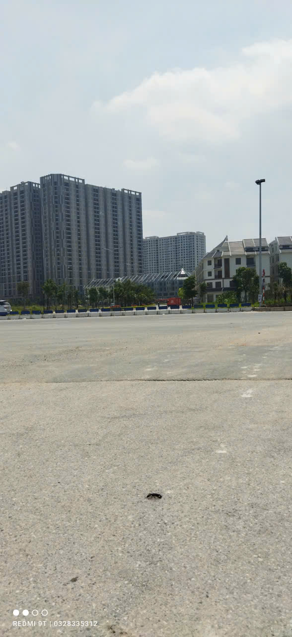 42m2 NHÀ MỚI 5 TẦNG, LAI XÁ KIM CHUNG, LÔ GÓC 3 MẶT THOÁNG, ÔTÔ ĐỖ CỔNG, SỐ VUÔNG ĐẸP, 6.x TỶ