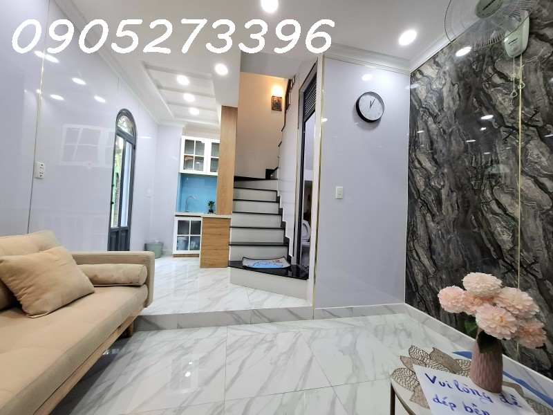 SIÊU PHẨM SIÊU ĐẸP, BÌNH THẠNH, SÁT MẶT TIỀN PHAN VĂN TRỊ, 4 TẦNG BTCT SÂN THƯỢNG FULL NỘI THẤT, PHONG CÁCH HIỆN ĐẠI