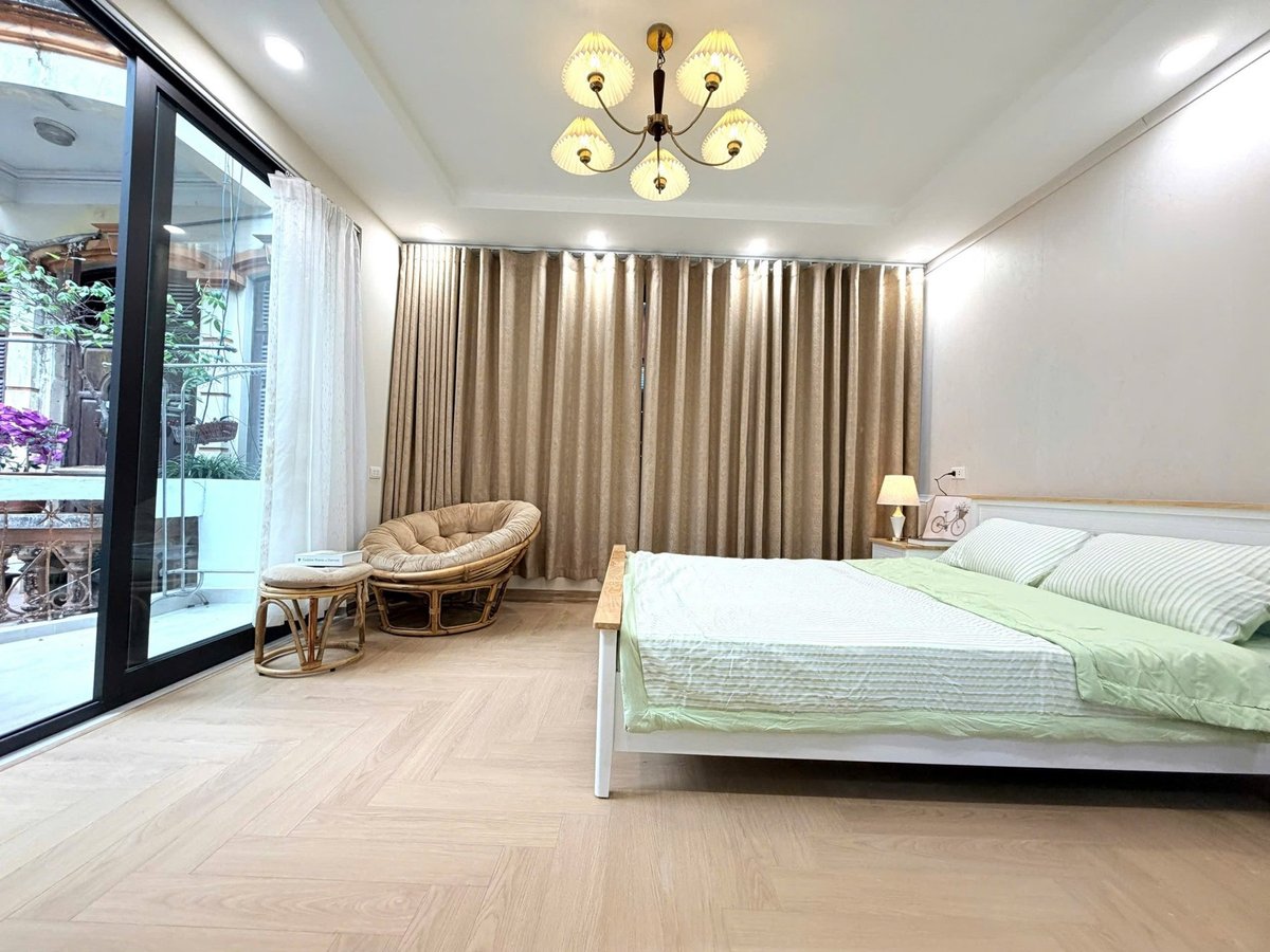 BÁN NHÀ PHỐ LÒ ĐÚC 9 tỷ – HIẾM TẦM TIỀN – NGÕ Ô TÔ . 4 TẦNG , MT 5M.