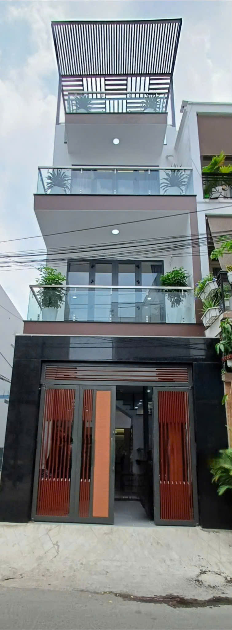 MẶT TIỀN ĐƯỜNG 6M KINH DOANH TÔ HIỆU 54M2 4 TẦNG 4PN SHR CHỈ 8.8 TỶ