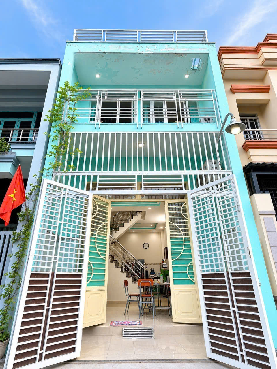 MÃ LÒ BÌNH TÂN HẺM XE HƠI ĐỖ CỬA 41M2 2 TẦNG ĐÚC 2PN 2WC CHỈ 4.45 TỶ