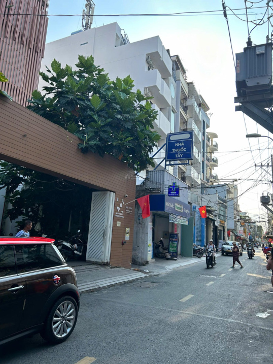 SIÊU PHẨM GIÁ TỐT SÁT QUẬN 1 – DT ~40M2, 3 PN, CHỈ 4,85 TỶ, HẺM PHAN VĂN HÂN P17 BÌNH THẠNH