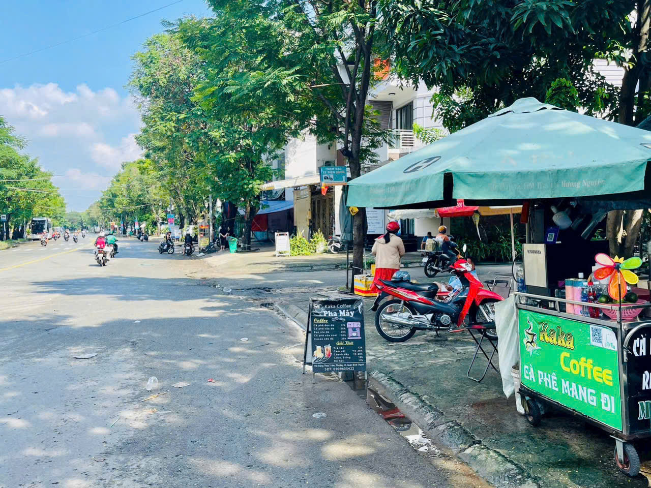Nhà C4 HXH 10m 1 trục Đặng Thuỳ Trâm, 4x13m, thực tế 4x19m, (2PN, 2 WC, sân vườn rông rãi), 8.7 tỷ