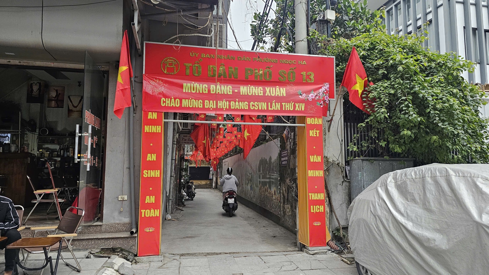BÁN NHÀ 6 TẦNG THANG MÁY - GẦN PHỐ-TIỆN ÍCH-NGÕ THÔNG-30M RA PHỐ VẠN PHÚC-NỘI THẤT XỊN-TUYẾN ĐƯỜNG ĐANG MỞ THÔNG TO RỘNG RA ĐẾN PHỐ HÙNG VƯƠNG