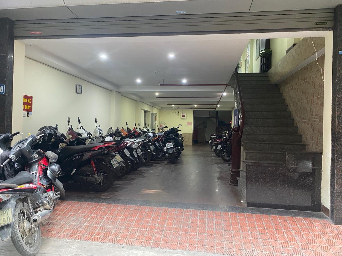 BÁN NHÀ TRUNG TÂM VIP ĐỐNG ĐA-PHÂN LÔ MẶT NGÕ PHỐ XÃ ĐÀN-LÔ GÓC-THANG MÁY-Ô TÔ-30M RA MẶT PHỐ