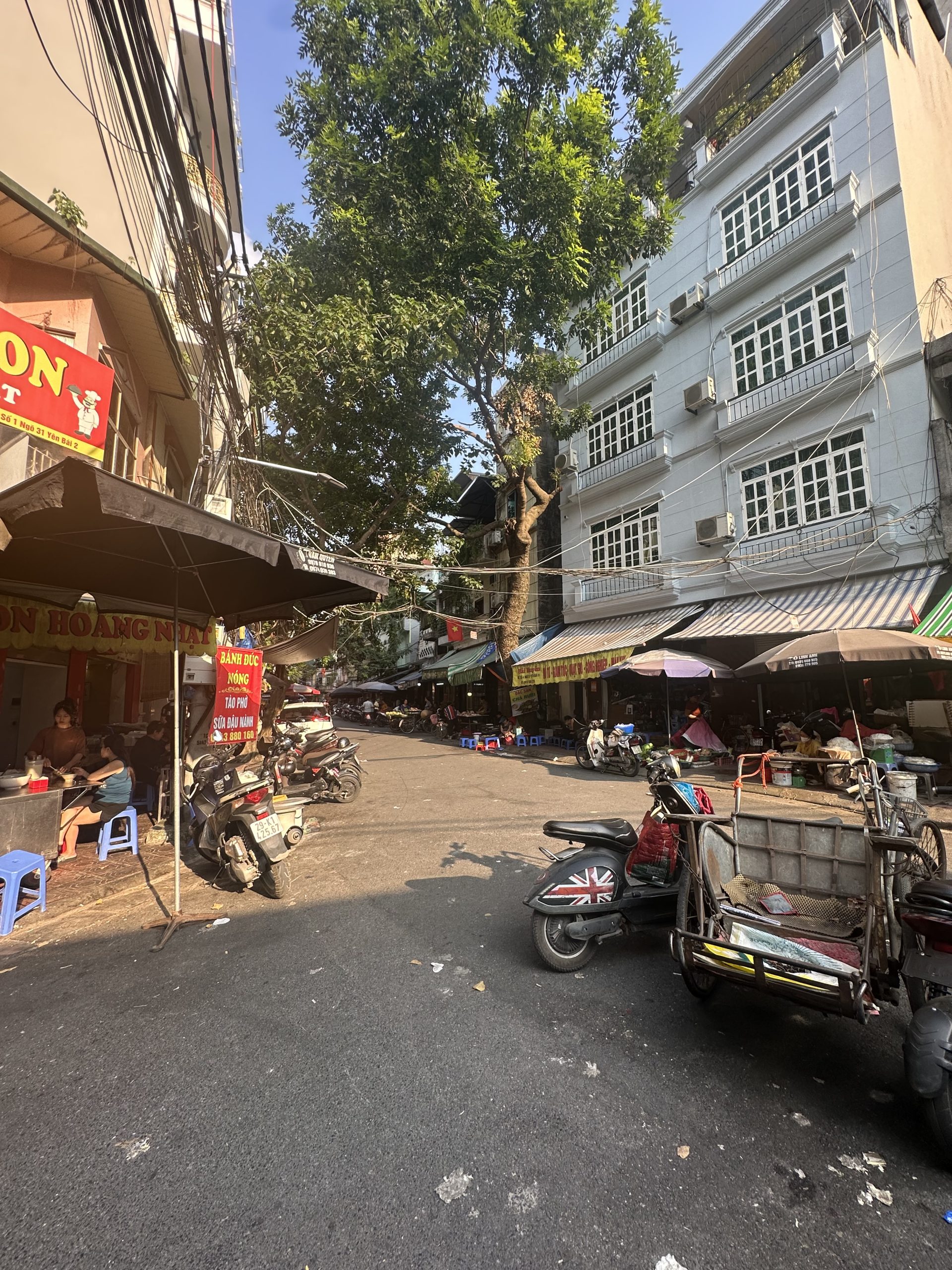 BÁN ĐẤT TẶNG NHÀ-KHU VIP NHẤT HAI BÀ TRƯNG-KINH DOANH SẦM UẤT-KHU NỘI ĐÔ SIÊU ĐẮC ĐỊA-THỬA ĐẤT KIM CƯƠNG XÂY TOÀ NHÀ ĐỈNH