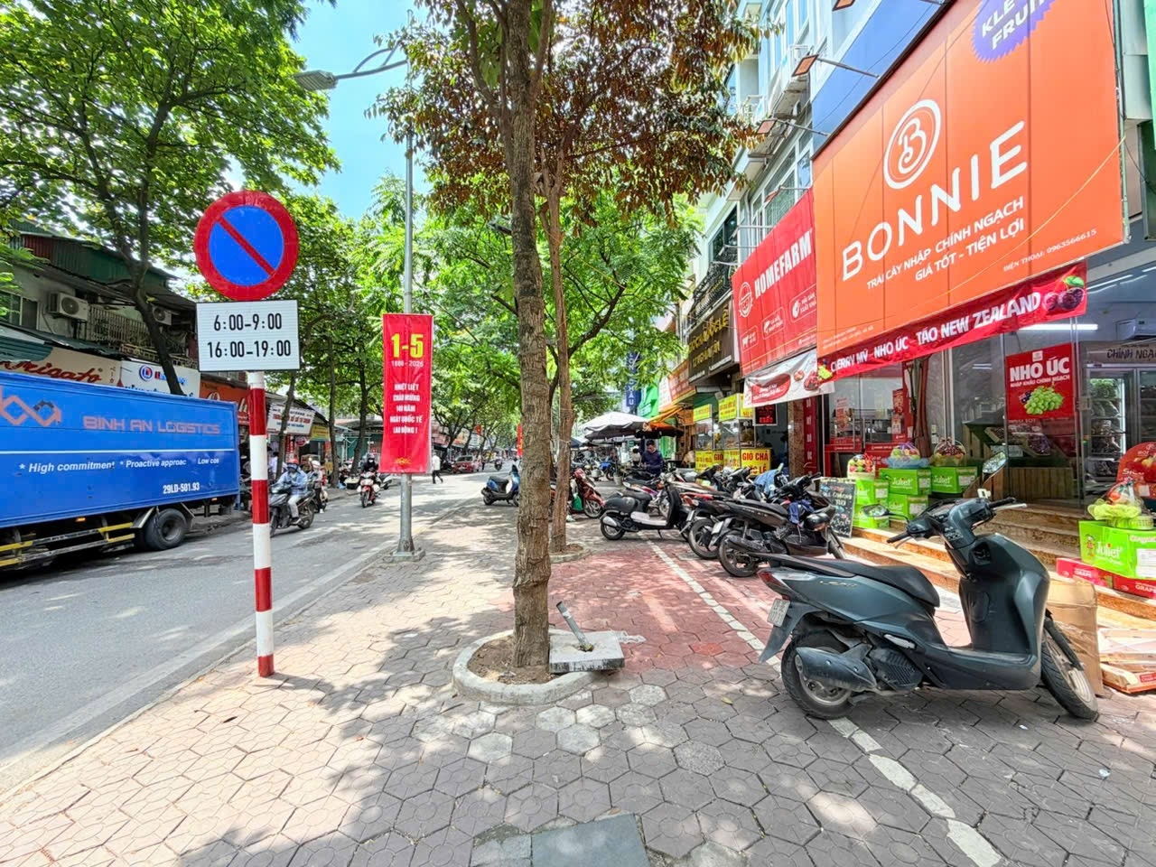 BÁN TOÀ NHÀ 8 TẦNG THANG MÁY MẶT PHỐ KINH DOANH SẦM UẤT-THÔNG THƯƠNG THUẬN LỢI-NHÀ ĐẸP LONG LANH-VỊ TRÍ CỰ ĐẸP - HAI THOÁNG TRƯỚC SAU - VỈA HÈ THÊNH TH