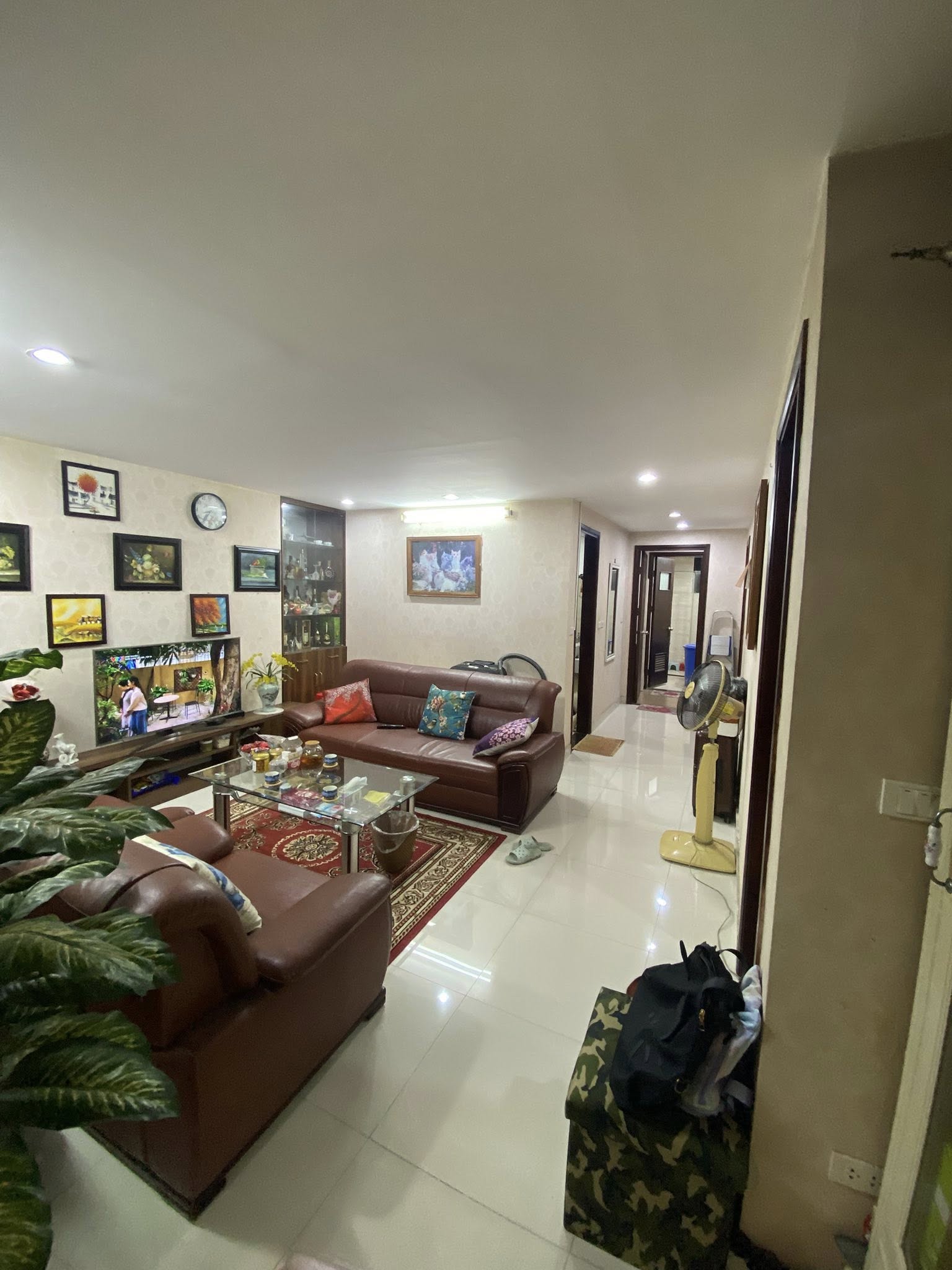 Bán nhà Lê Đại Hành, 30m2, 4 tầng, mặt tiền 4.2m, 10.4 tỉ, ngõ rộng xe máy quay đầu