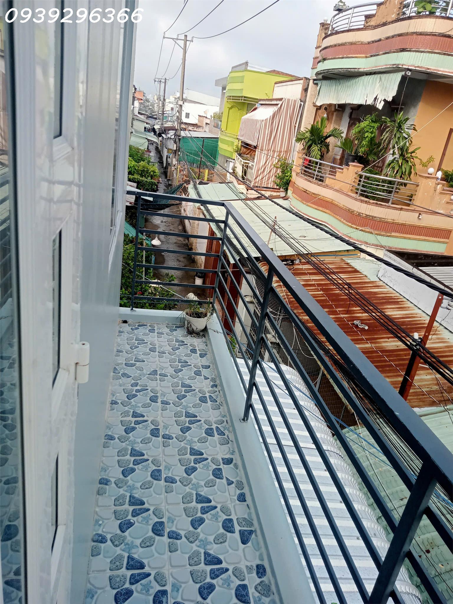 Cho thuê nhà riêng kiên cố, 2 phòng ngủ, có máy lạnh, máy tắm nước nóng ở Cồn Khương