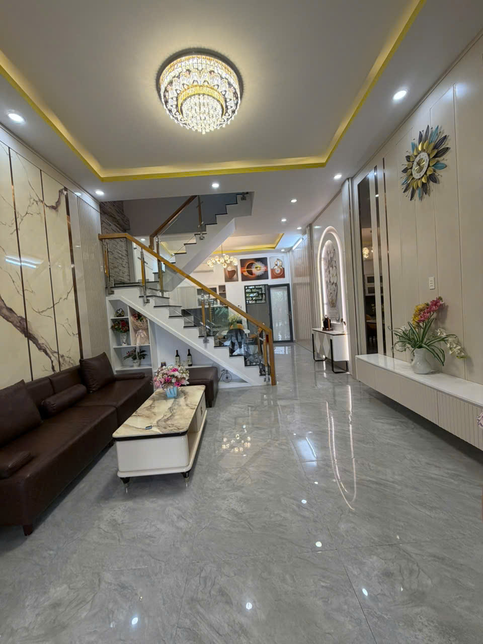 NHÀ ĐẸP FULL NỘI THẤT – DỌN VÀO Ở NGAY
