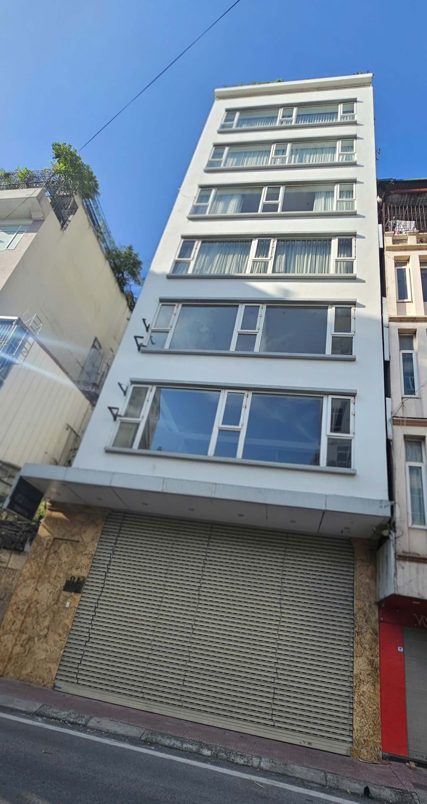Cho thuê nhà, THANG MÁY, 119m2_ 5T; Nguyễn Thị Định, Hoàng Ngân -40 tr