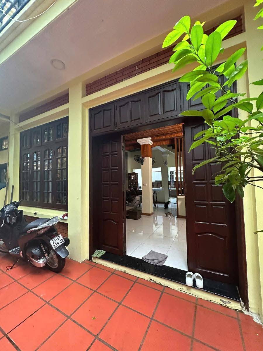 BÁN NHÀ PHÂN LÔ ĐƯỜNG LƯƠNG THẾ VINH. 80M2 - 3 TẦNG. MT 5.8M.
