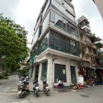  300m2