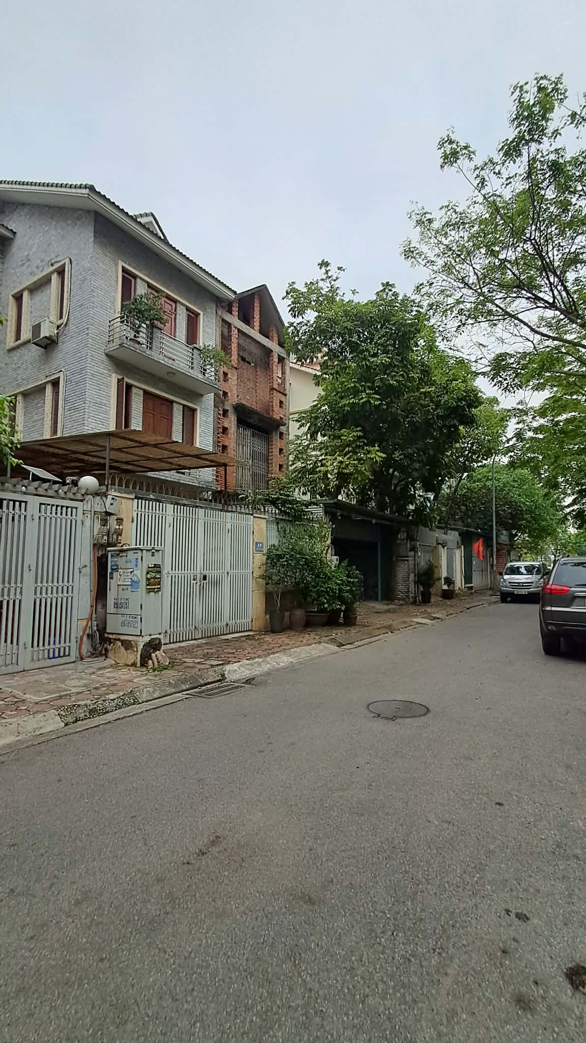 BÁN ĐẤT MP SÀI ĐỒNG 90M2- MT 6M- KINH DOANH, TIỀM NĂNG- 15 TỶ