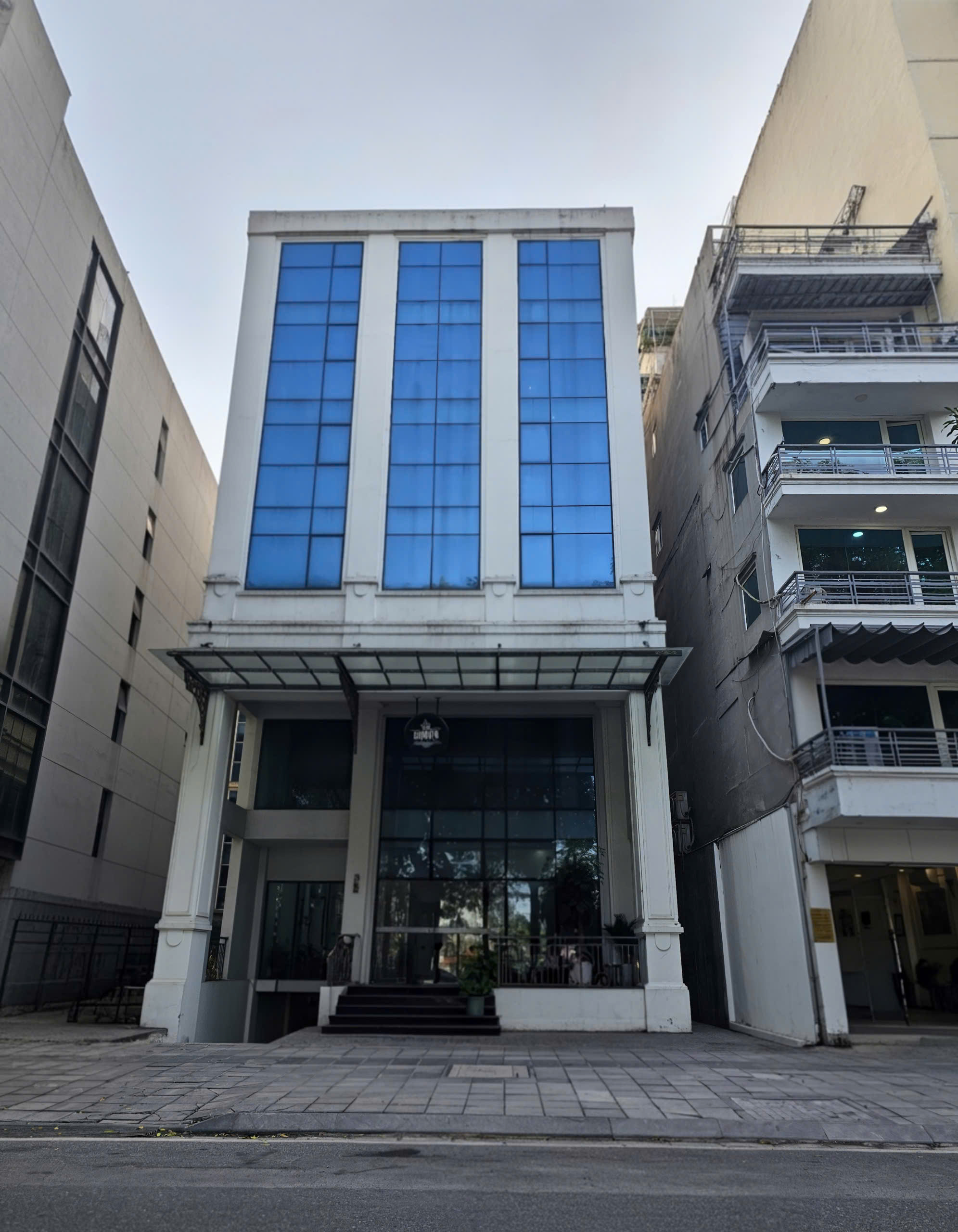 Nhà tôi cho thuê nhà, 106m2- 6T, Hàng Gai, Hàng Hòm, Hàng Bông -40 tr