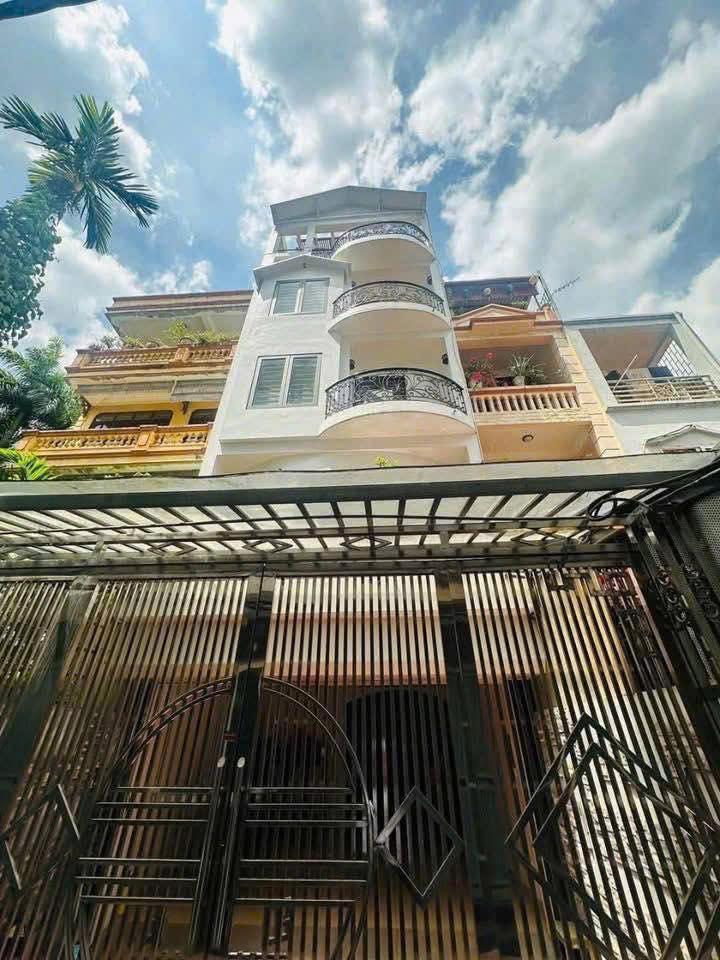 (ĐẦU TƯ)Bán nhà Nguyễn Ngọc Vũ 94m x 5T 14.1 tỷ ở thoáng gần oto, ko quy hoạch Cầu Giấy