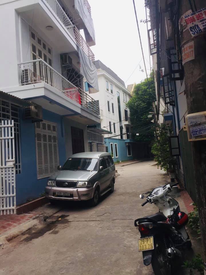 Bán nhà phố Kim Giang Hoàng Mai Hà Nội 19 tỷ. Đất đẹp mặt tiền 4.5m vuông phân lô quân đội có vỉa hè ô tô tránh nhau