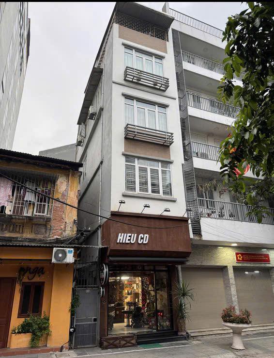 Mặt phố Quán Thánh 40M2 5 Tầng 10.8 Tỷ Phố Sát Hàng Bún Vỉa Hè Rộng Kinh doanh