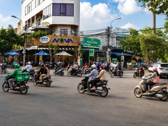 SIÊU PHẨM MẶT TIỀN ĐƯỜNG 26M CÓ LỀ - NGAY NGÃ TƯ - GIÁ AEON MALL 102M2- CHỈ 10.X