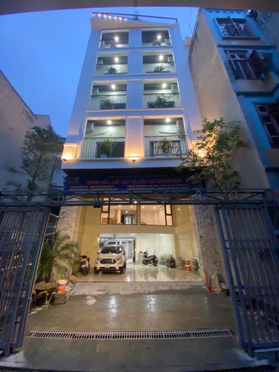 BÁN TÒA NHÀ CHDV ĐƯỜNG KHƯƠNG TRUNG. 178M2 - 8 TẦNG. THANG MÁY. GARA Ô TÔ.