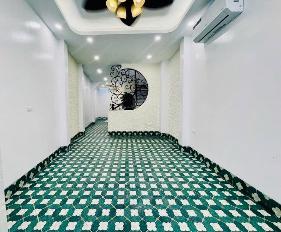 BÁN NHÀ LƯƠNG KHÁNH THIỆN HOÀNG MAI GẦN HỒ ĐỀN LỪ - 50M 4T MT 3M - OTO ĐỖ CỬA NHÀ ĐẸP FULL NỘI THẤT XỊN XÒ