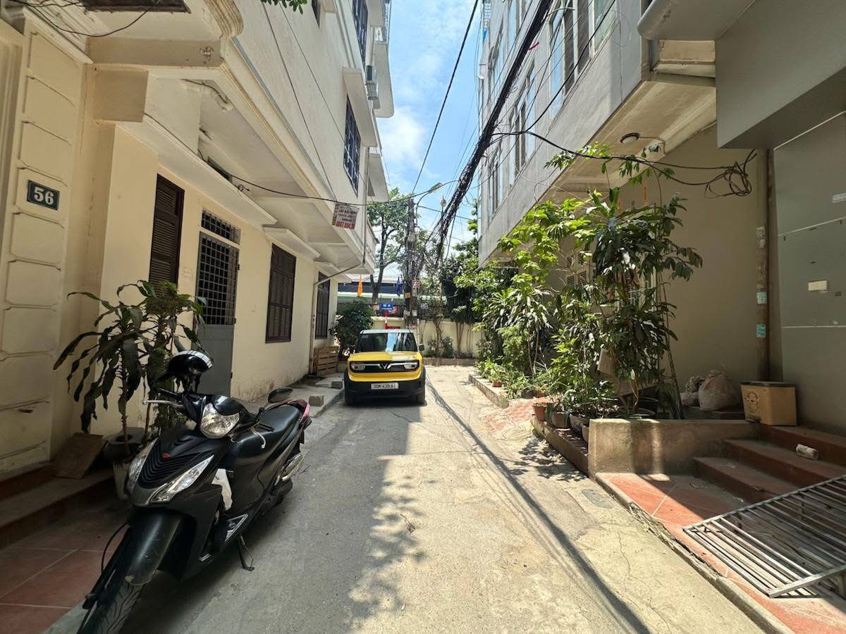 BÁN NHÀ PHÂN LÔ LÁNG HẠ ĐỐNG ĐA - 50M 5T MT 5M - VỈA HÈ OTO DỪNG ĐỖ NGÀY ĐÊM NGÕ THÔNG KINH DOANH