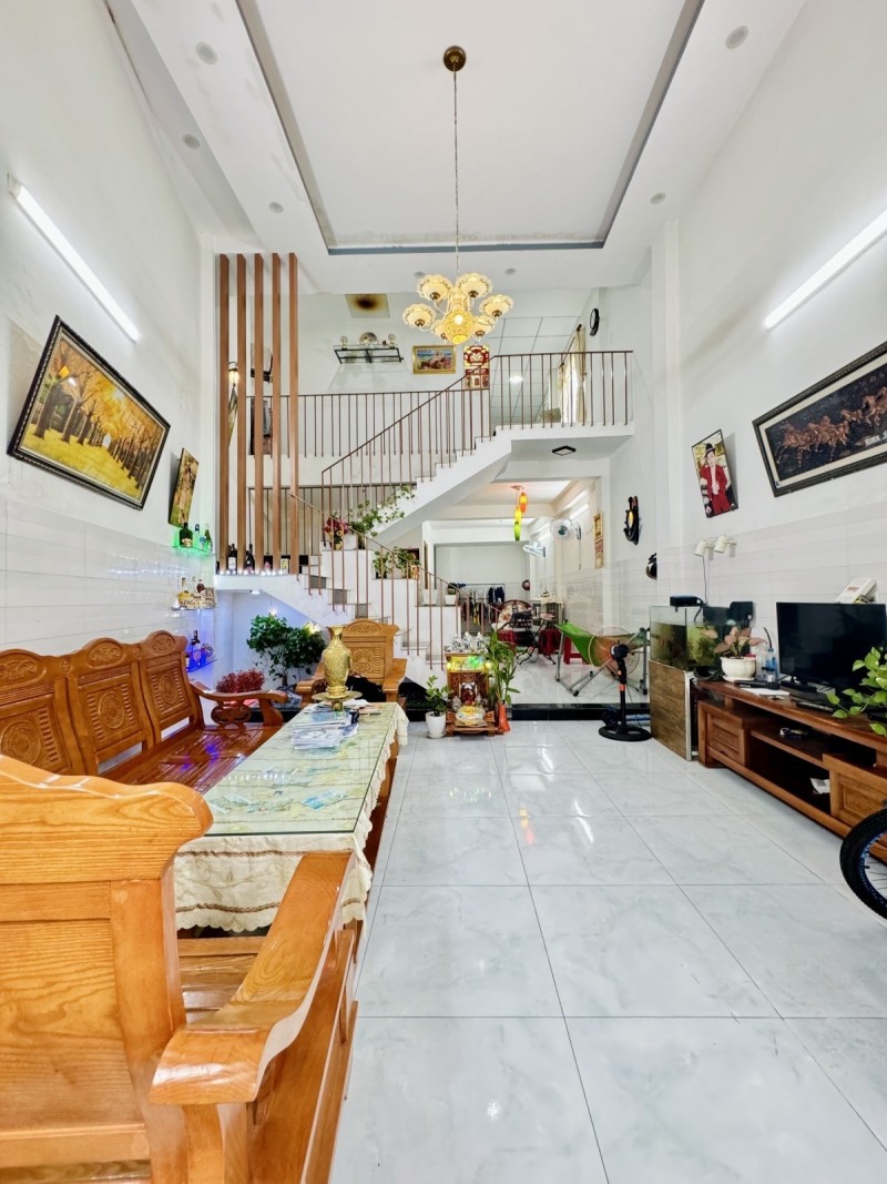 ♥ Kiệt Ô tô đậu cửa, sát MT Ông Ích Đường, ngay Chợ Cẩm Lệ, 95m2, 2 tầng 3PN, 5.x tỷ
