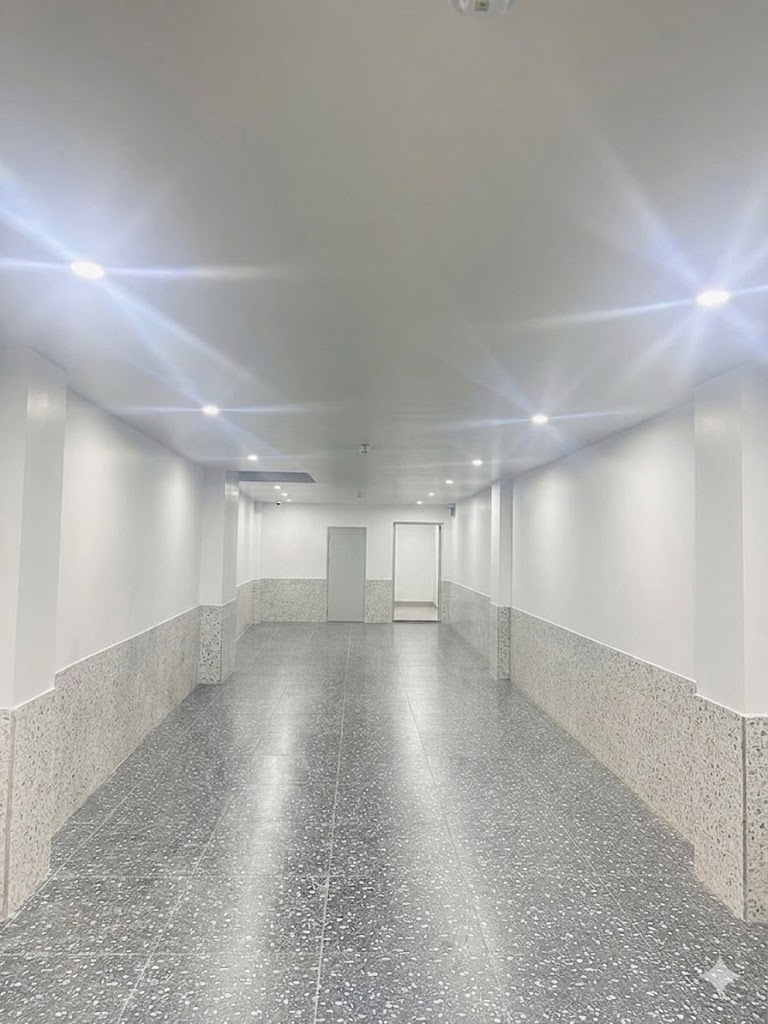 Bán siêu phẩm CHDV Quan Nhân gần ôtô, 110m2 - 7T - thang máy, full nội thất mới xịn xò, doanh thu 1.8 tỷ/năm, giá chỉ