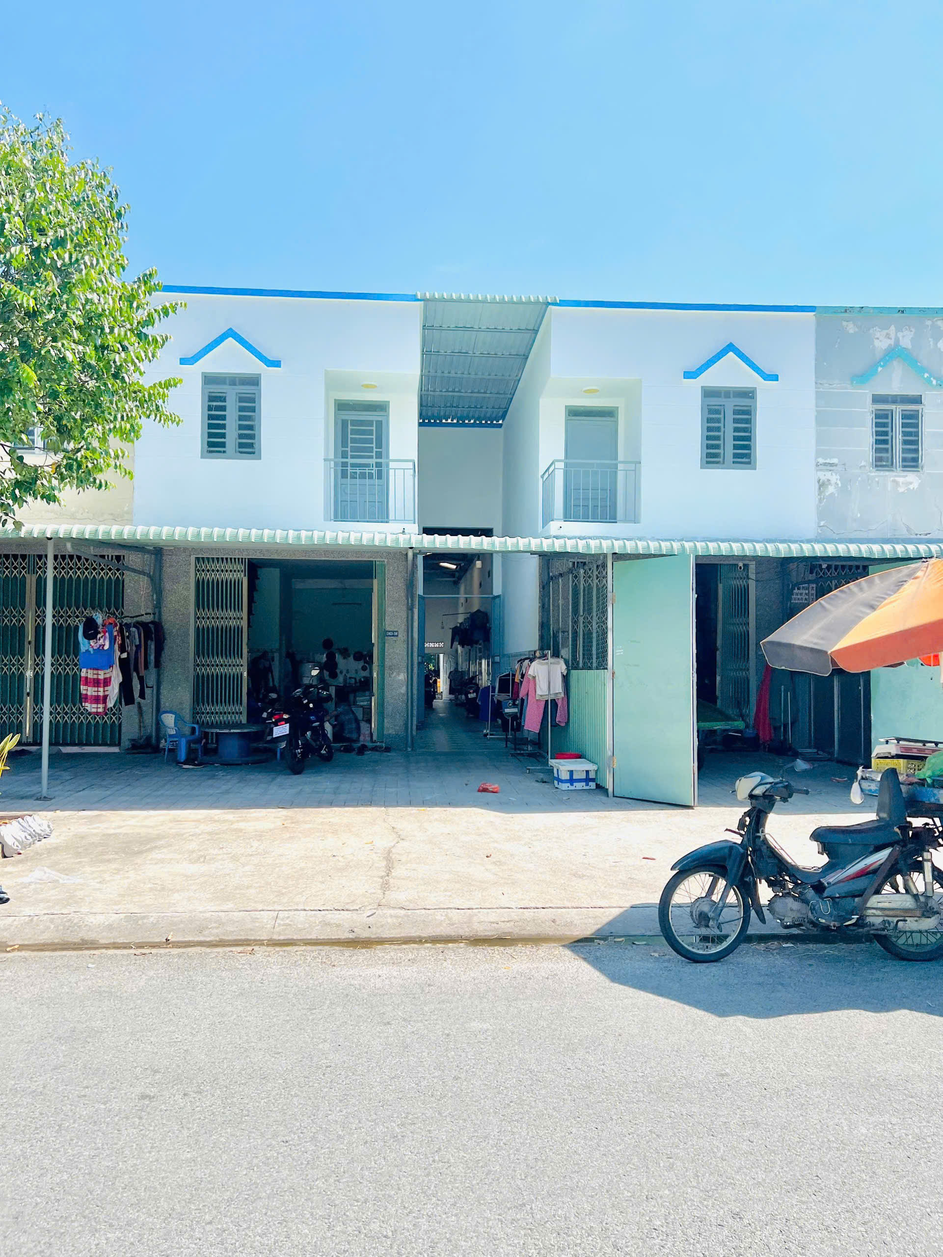 **SIÊU HIẾM Bàu Bàng - Nhà Mặt Phố D5, 150m², 6PN, Sổ Đỏ 2.1 Tỷ - CHỐT NHANH KẺO HẾT! 0898333313**
