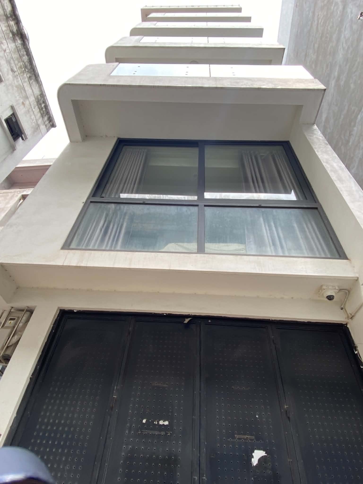 Bán 58m - 8 Tầng - 4m.Mặt Tiền.( Trịnh Công Sơn ) Tây Hồ