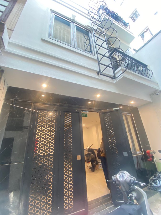KINH DOANH DÒNG TIỀN - NỘI THẤT MỚI XỊN- GẦN TRƯỜNG HỌC TIỆN ÍCH XÃ HỘI - GẦN CÔNG VIÊN
