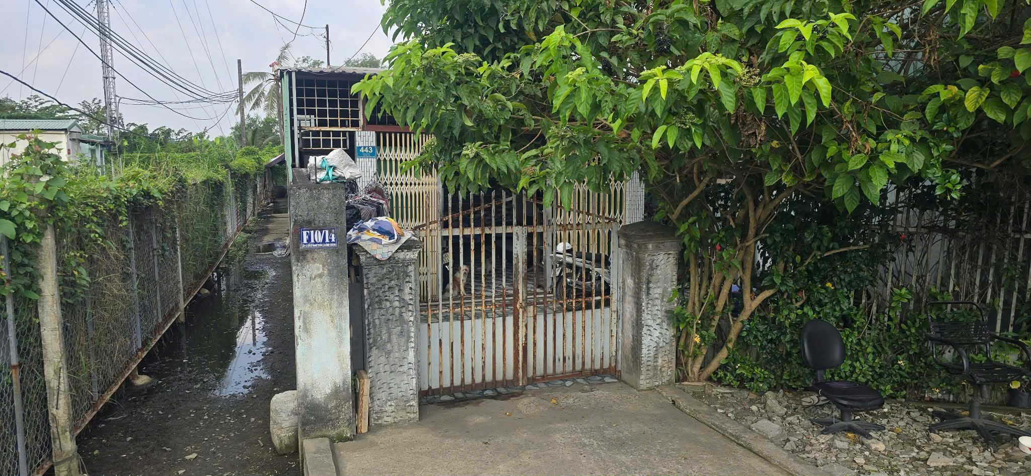 VỊ TRÍ ĐẸP - ĐẦU TƯ LÀ SINH LỜI - Chính Chủ Bán Đất Kèm Nhà Tại Xã Lê Minh Xuân, Bình Chánh, HCM
