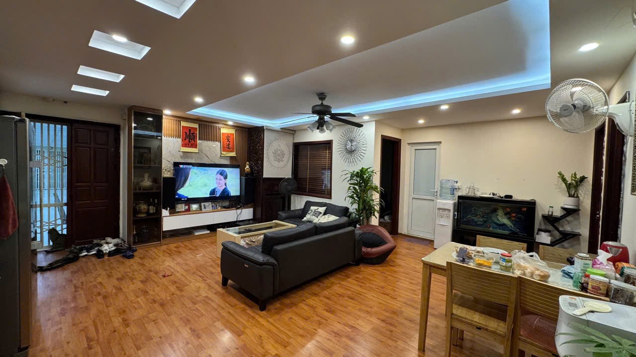 Bán căn hộ tại Tòa VP3, KĐT Linh Đàm, Hoàng Liệt, Hoàng Mai, Hà Nội 7,4 tỷ, 92,3 m2, hàng hiếm