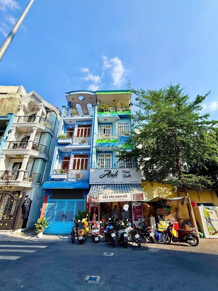 NHÀ ĐẸP – GIÁ TỐT- CHỦ BÁN NHÀ Tại Đường Hồng Lĩnh, Phường 15, Quận 10, Tp Hồ Chí Minh