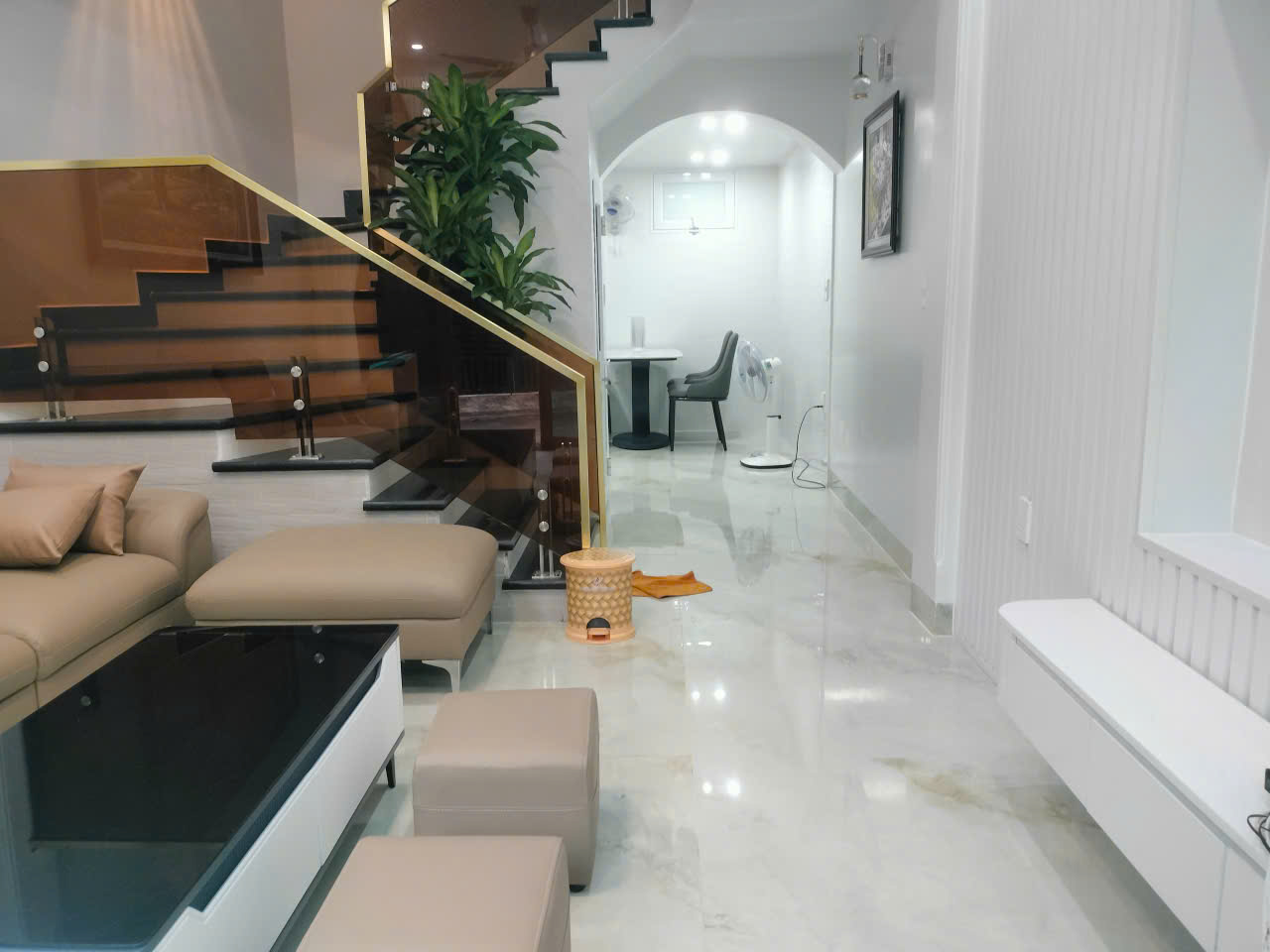 BÁN NHÀ 3,5 TẦNG AN ĐÀ – NGÕ 89 – CĂN GÓC 2 MẶT THOÁNG – Ô TÔ ĐỖ CỬA – HƠN 4 TỶ