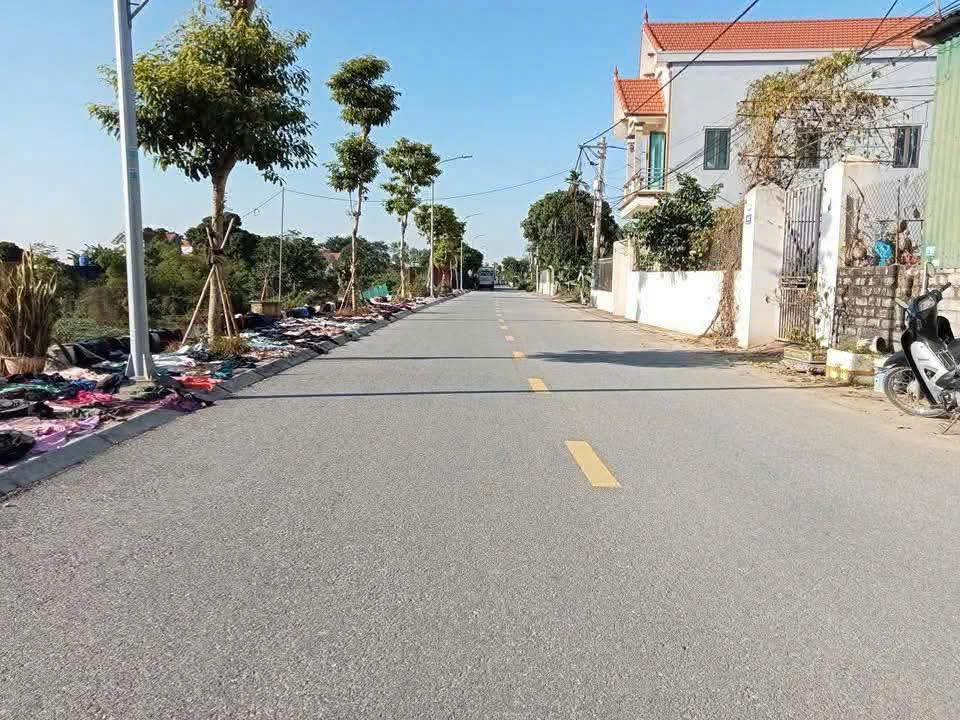 BÁN ĐẤT MẶT TIỀN TẠI TRIỆU VIỆT VƯƠNG, TÂN DÂN, HƯNG YÊN