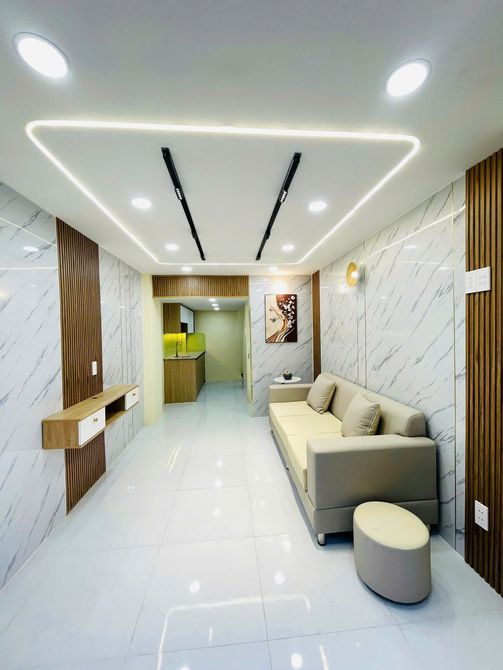 BÁN NHÀ 1 TRỆT 2 LẦU MỚI ĐẸP 100% - ĐƯỜNG TÂN THÀNH , QUẬN TÂN PHÚ