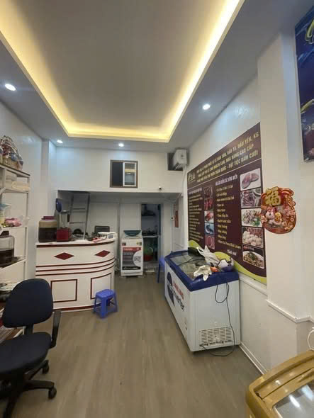Do kế hoạch đi nước ngoài, tôi cần nhượng lại hoặc cho thuê gấp Ki-ốt vị trí đẹp tại TP. Thanh Hóa.