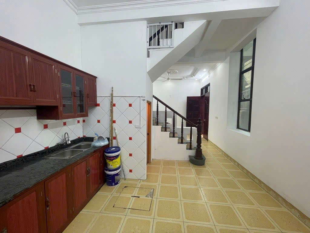 Nhà Đẹp 45m mỹ đình 5 tầng - Sổ đỏ - Kinh Doanh - Loanh Quanh 8xty