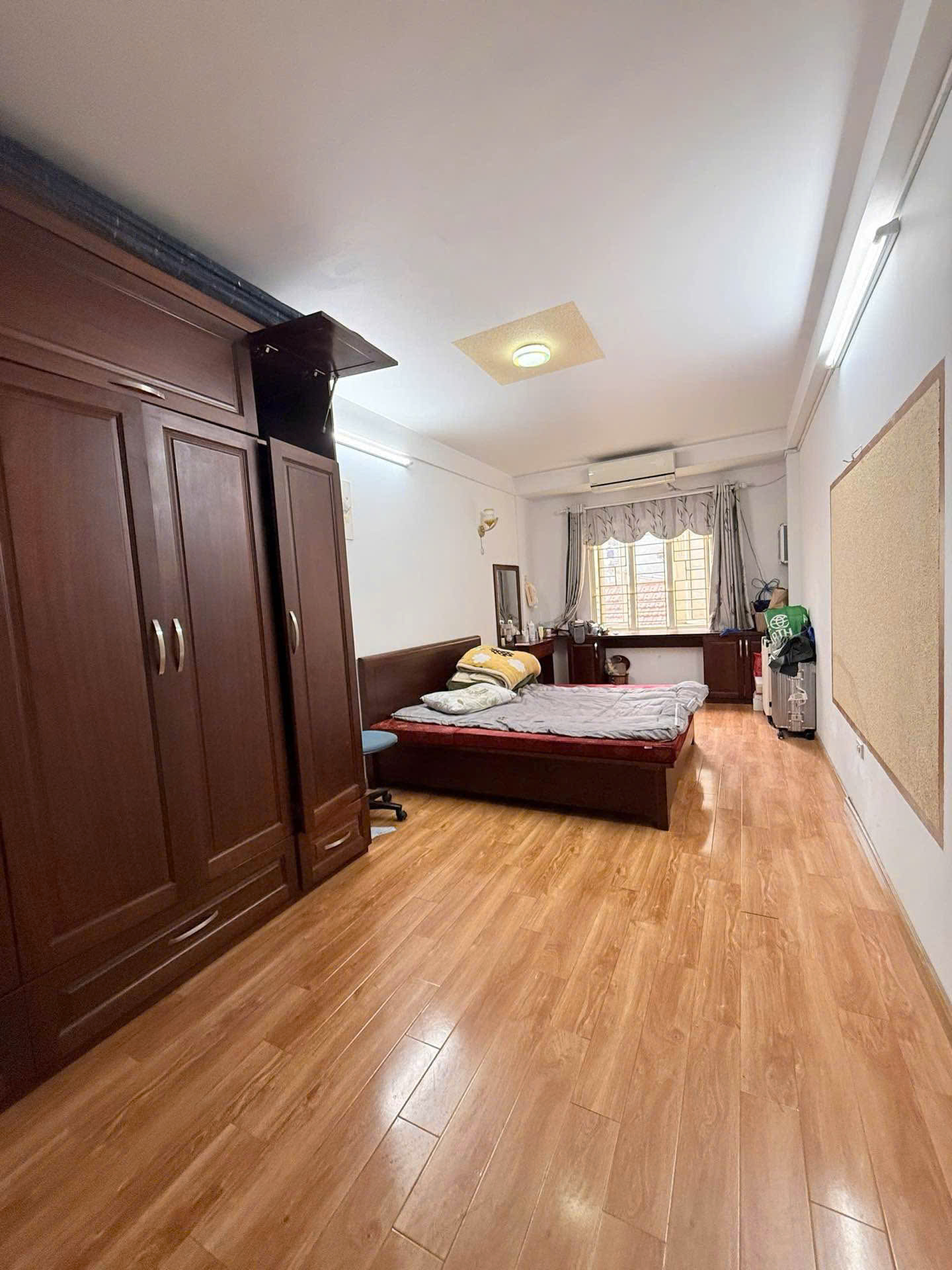 Nhà Đẹp Phú Đô Lê Quang Đạo 40m - 5 tầng - Ngõ Nông - Kinh Doanh - 8ty2