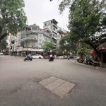  280m2
