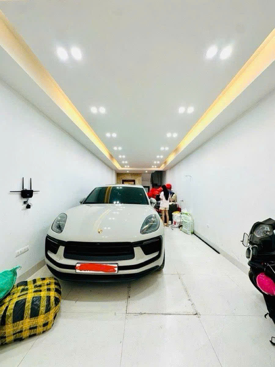 Bán nhà Ngọc Lâm 55m 6 tầng thang máy gara ô tô kinh doanh hơn 19 tỷ