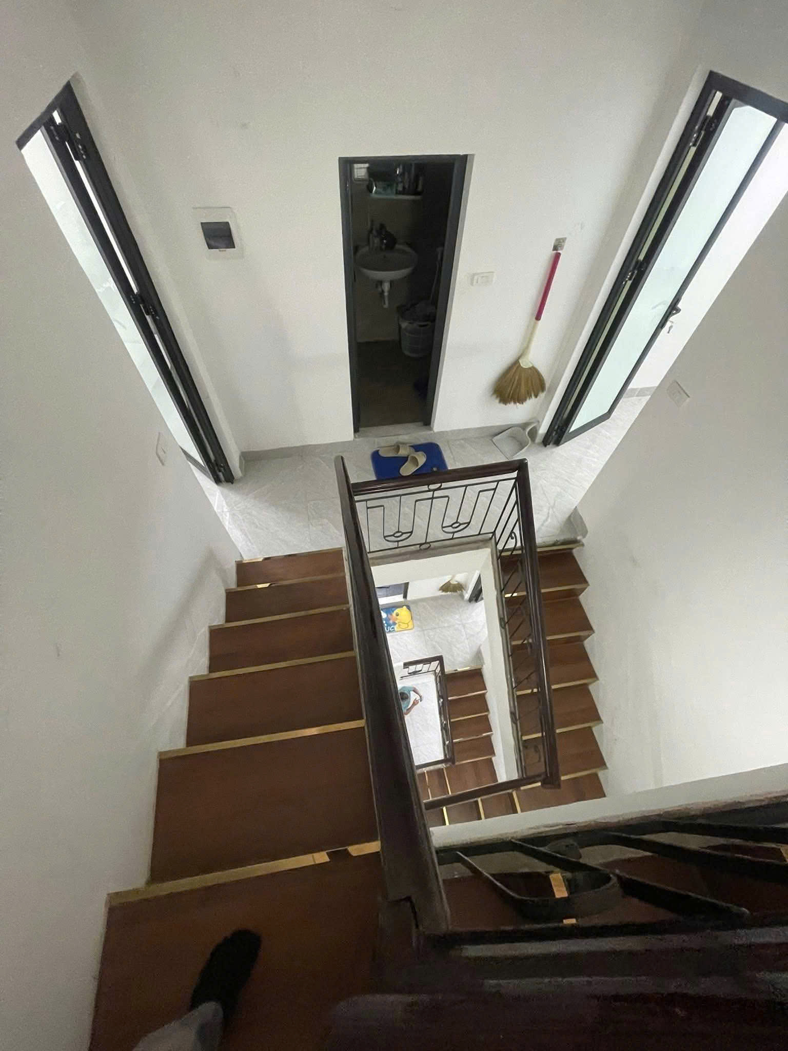 Phố Đặng Tiến Đông 60m2, 4 tầng đẹp, MT4.8m chỉ 13.5 tỷ hiếm quận Đống Đa