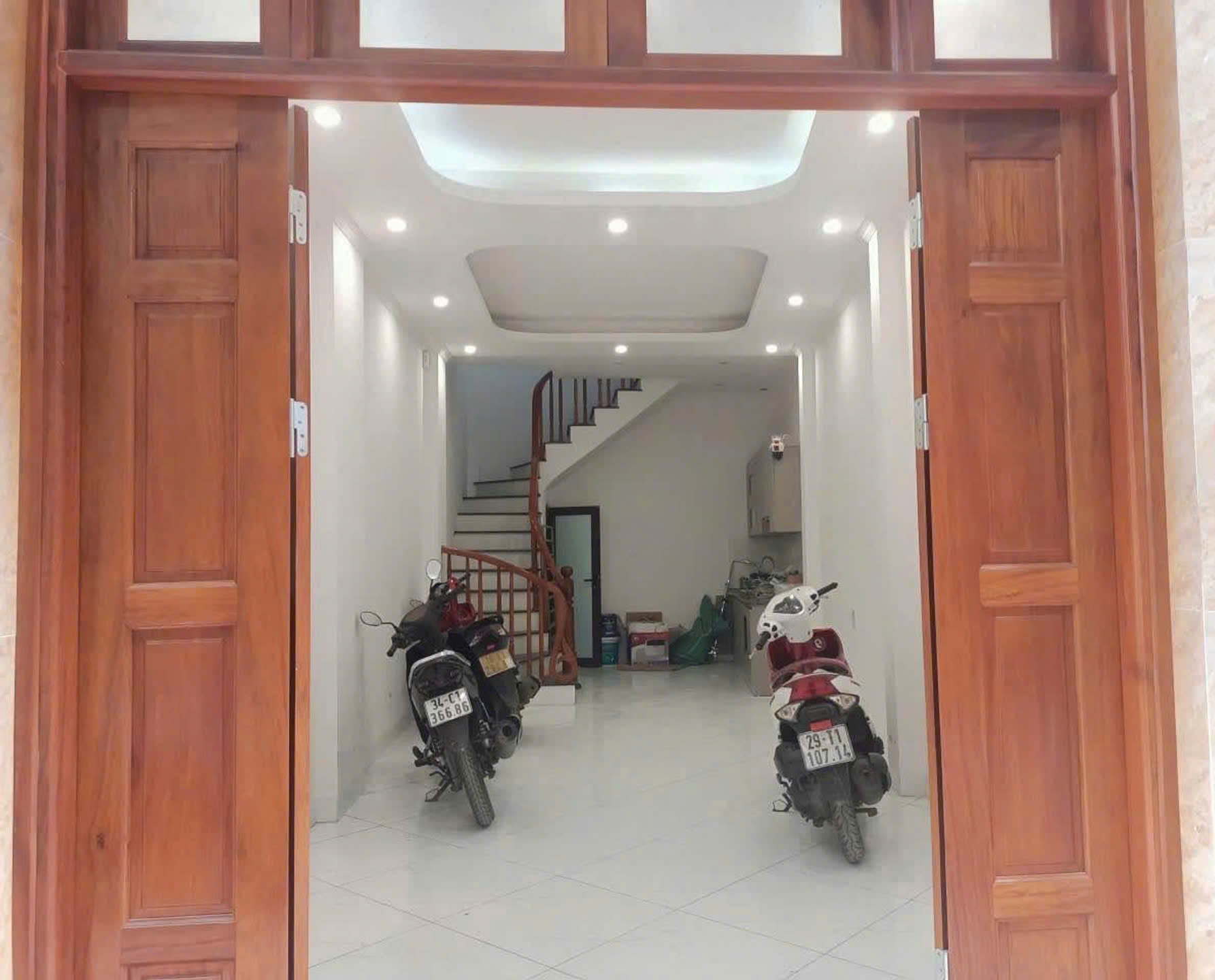 Nhà Đẹp Văn Trì 35m 5 tầng - Quy Hoạch ổn Định - Như Mới 6ty95 Càng Ở Càng Phát